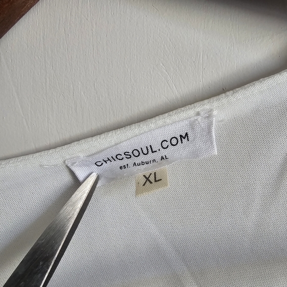 CHICSOUL.COM White Chiffon Blouse w Full Bishop Sleeves Quiet Luxury Art to Wear - Picture 5 of 7